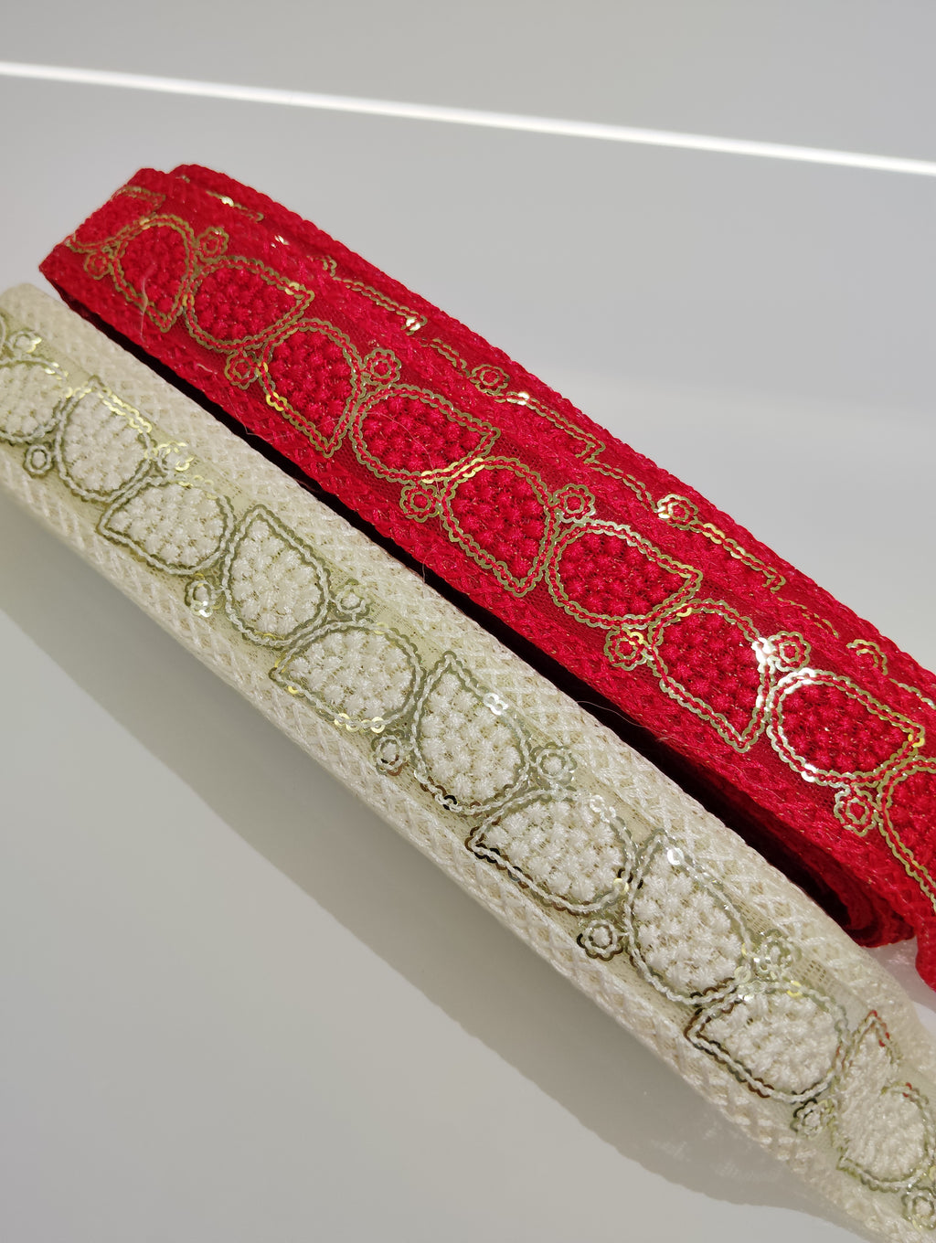 Royal Frame Pattern Lace Border