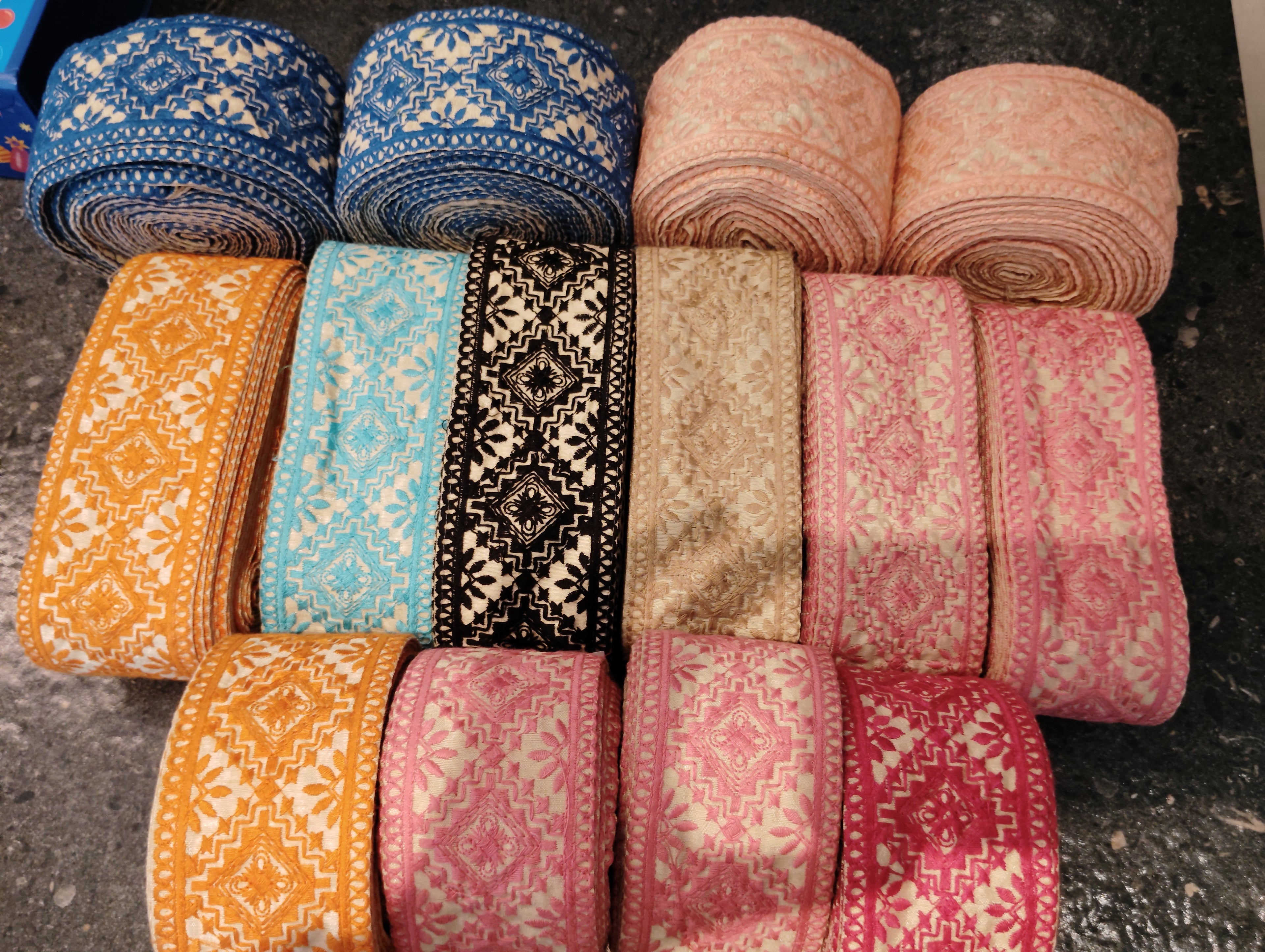 Premium Geometric Diamond & Floral Embroidered Cotton Lace Trim