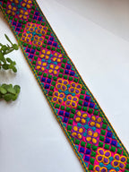 Premium Phulkari-Style Geometric Floral Embroidered Lace Trim