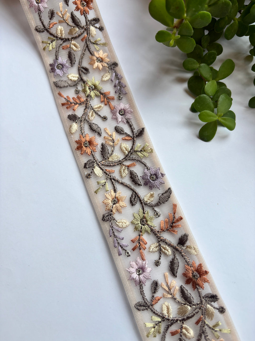Summer Meadow Floral Embroidered Border