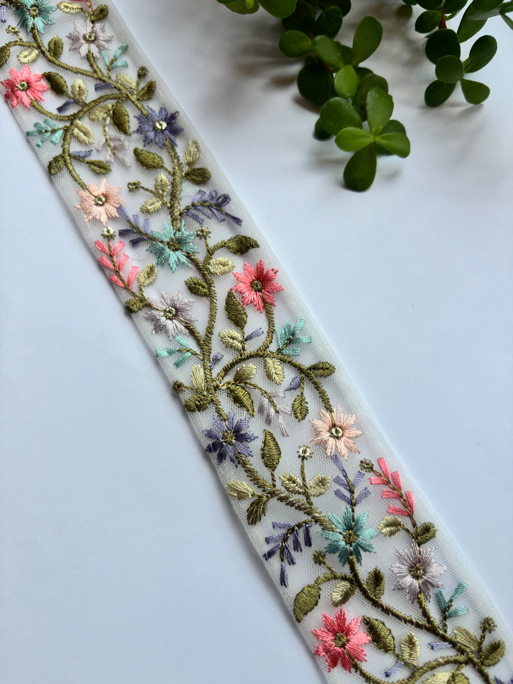 Summer Meadow Floral Embroidered Border