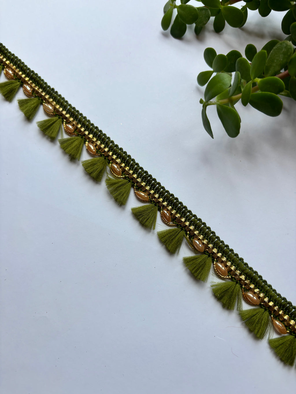Royal Tassel & Pearl Embellished Lace Trim