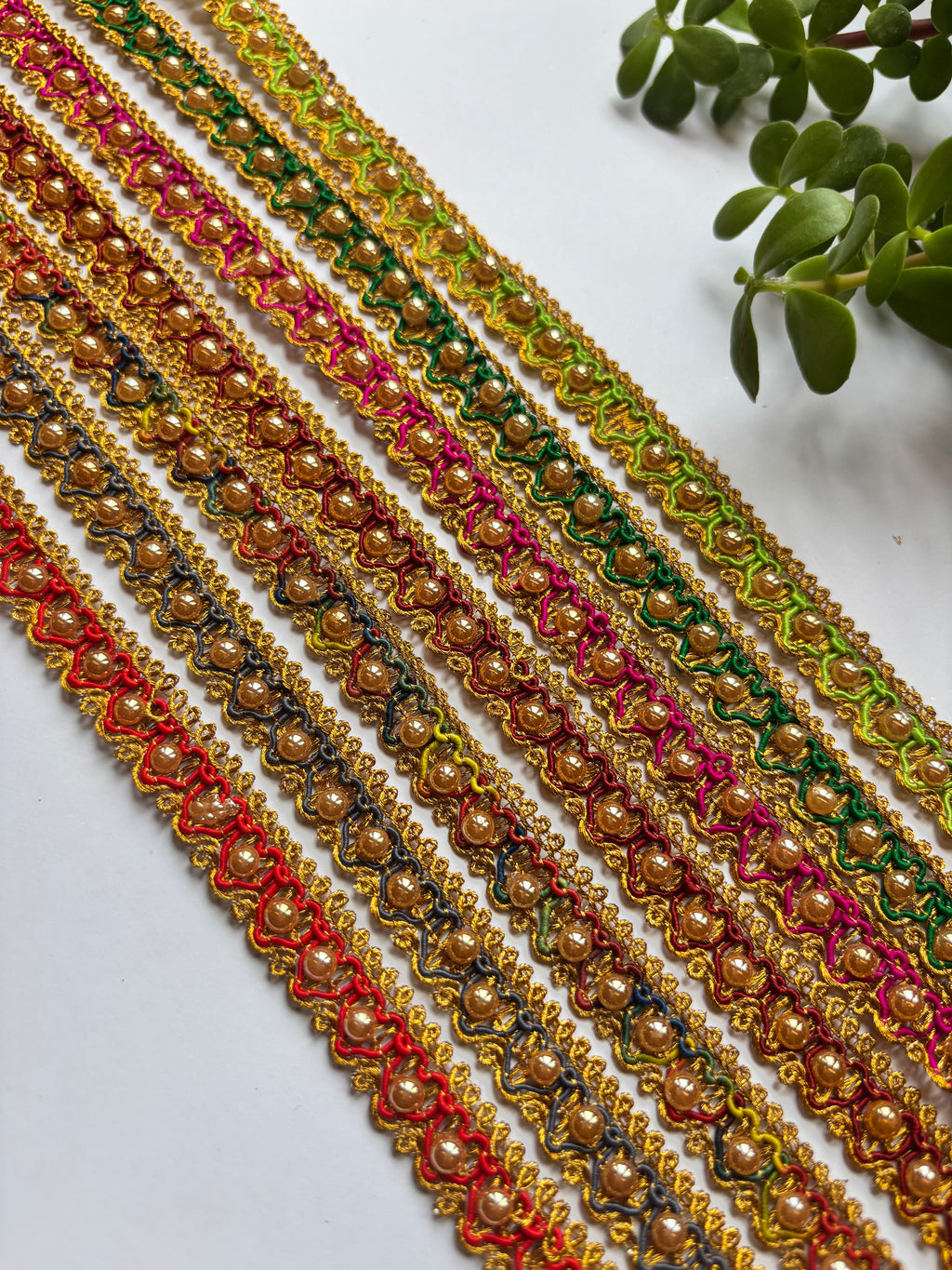 Pearl Glow Decorative Lace