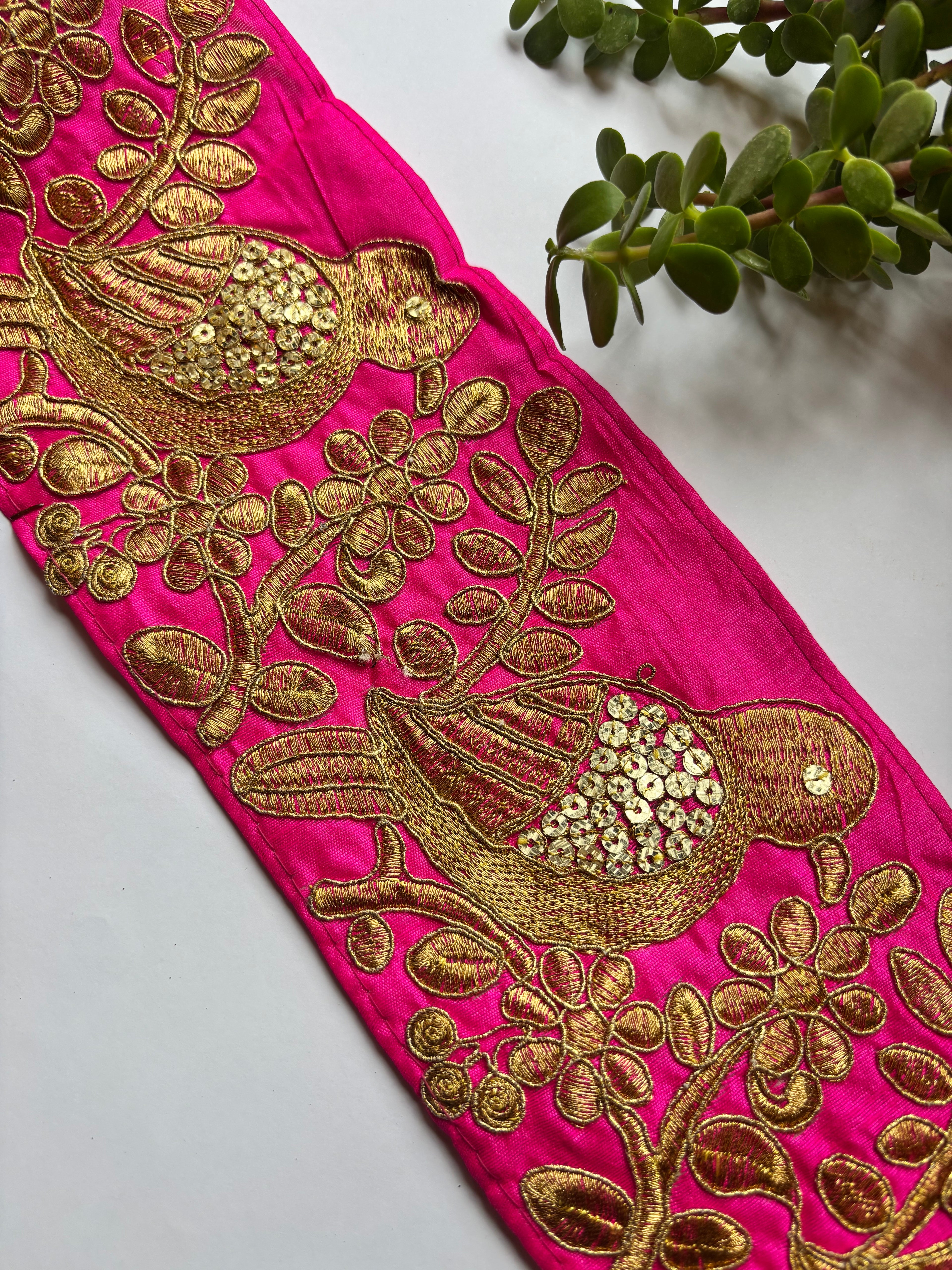 Hand-Embroidered Zardozi Bird & Floral Border Lace