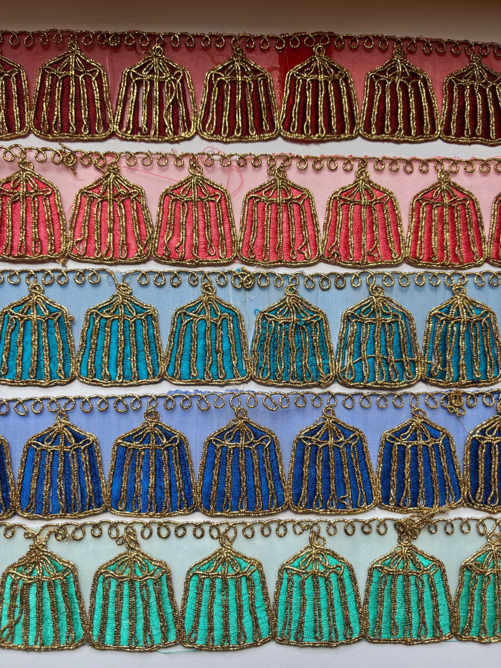 Ornate Cage-Motif Zari Lace