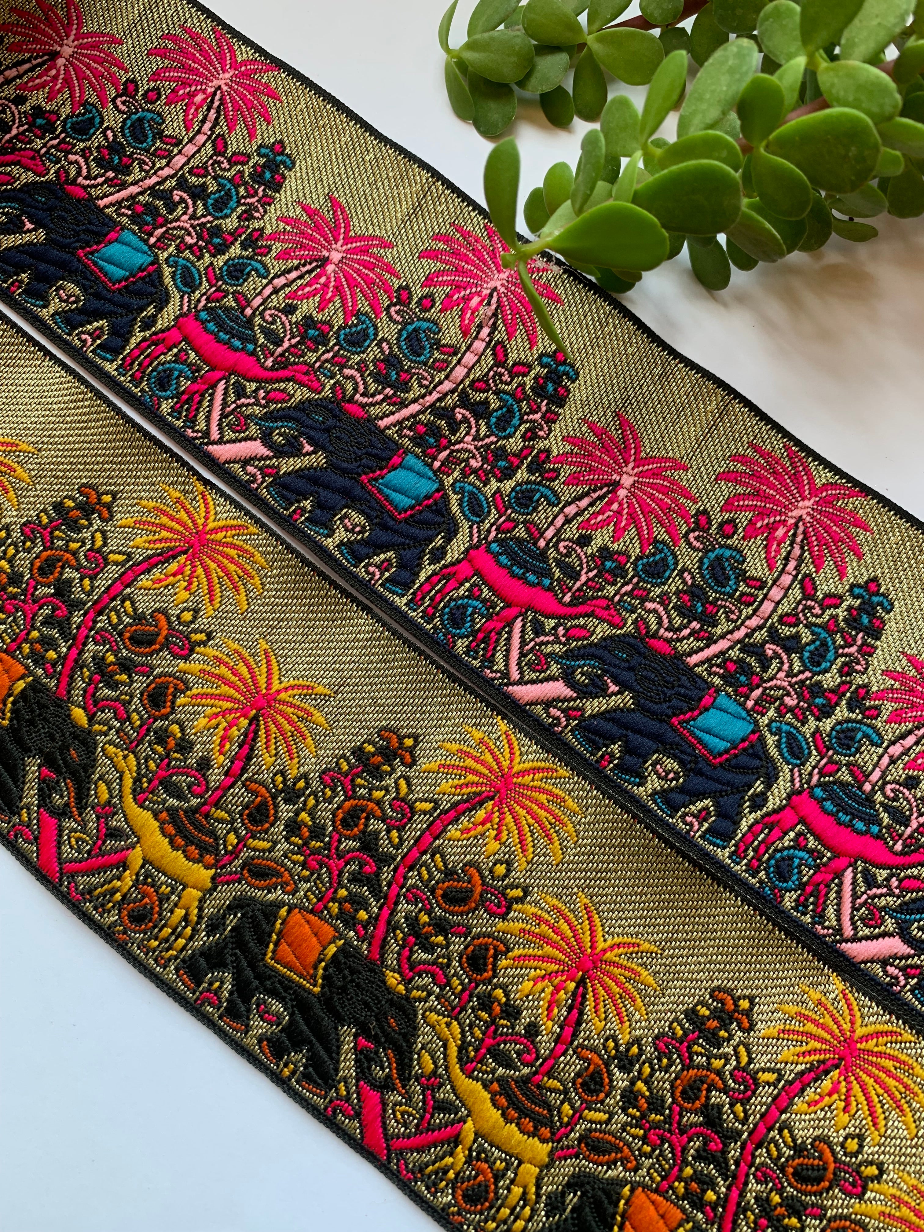 Shikargah Elephant & Camel Trim
