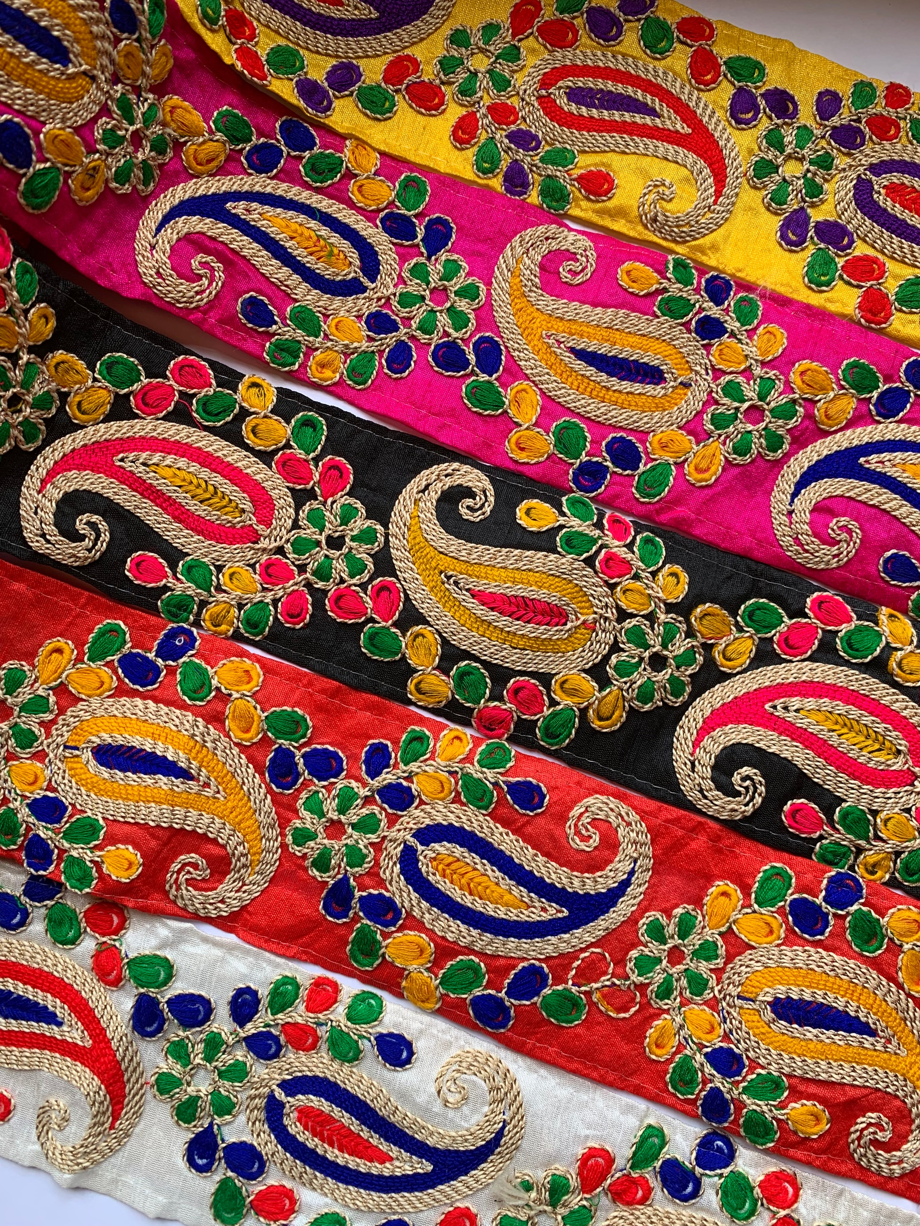 Premium Multicolored Paisley & Floral Embroidered Silk Lace Trim