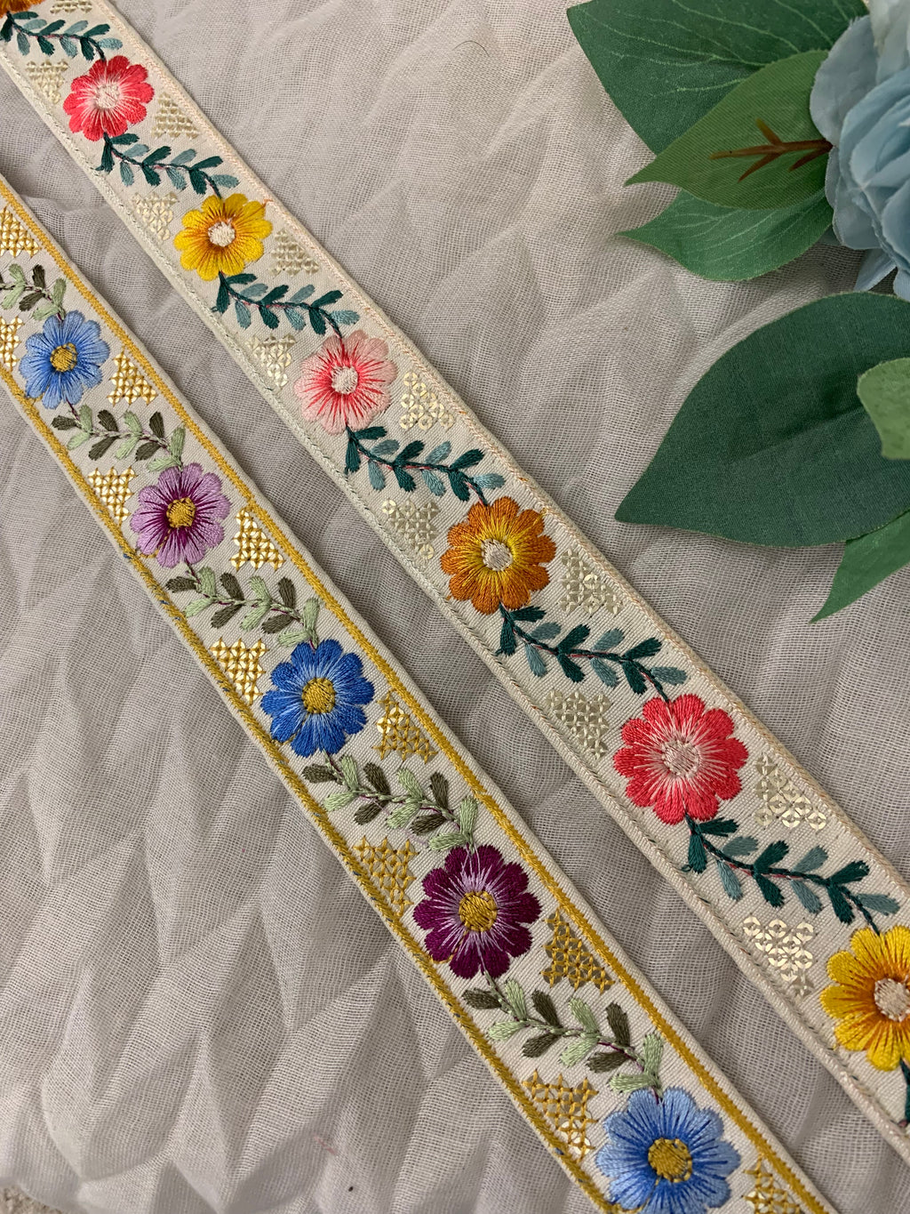 Multicolor Floral Embroidered Trim with Gold Sequin Accents – Boho Style Decorative Border