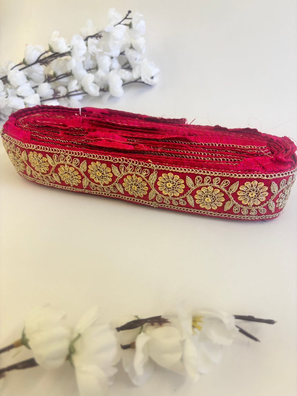 Embroidered Floral Zari Lace Trim