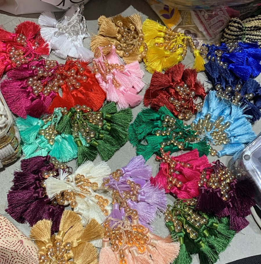 Ornamental hanging tassel